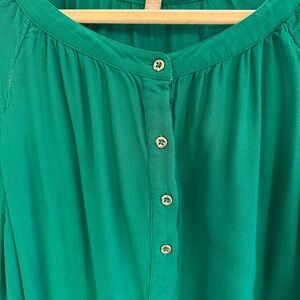 BANANA REPUBLIC Green Women's Top